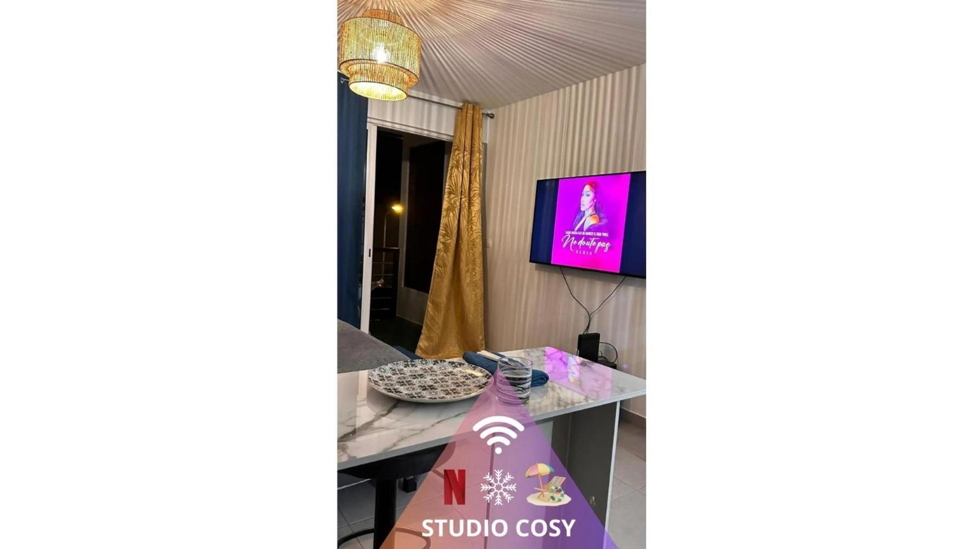 Appartamento Le B96 Cayenne Esterno foto